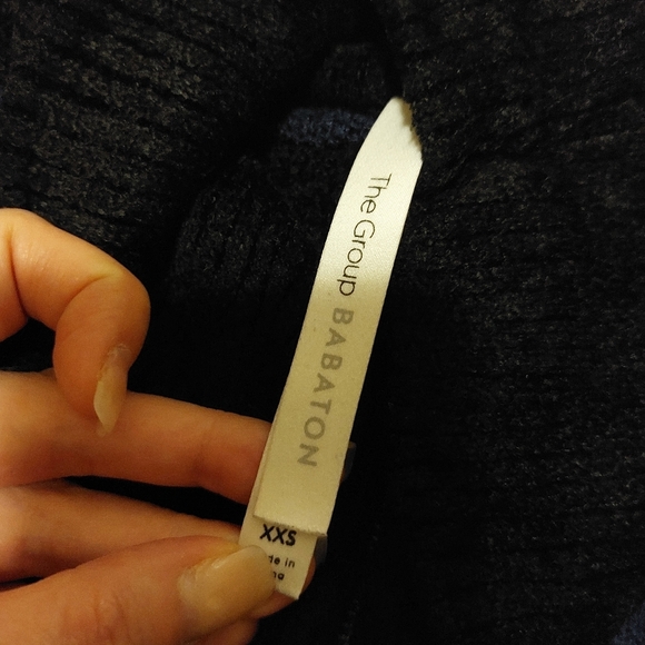 Babaton velvet sweater mock neck size XXS - Picture 3 of 7